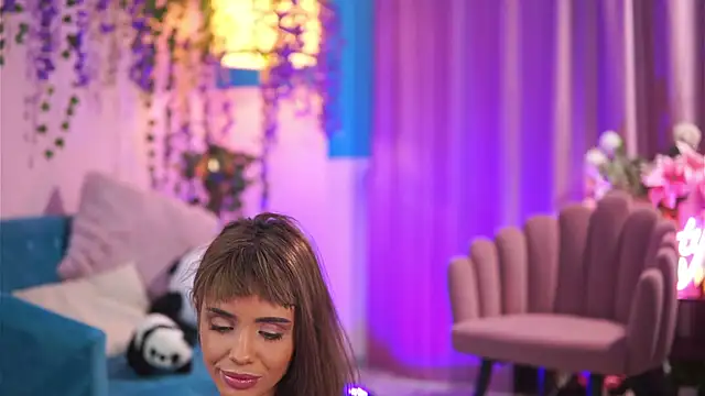 Snapshot of TheAyana chatting on January 25, 3:20 pm TheAyana online show from January 25, 3:20 pm