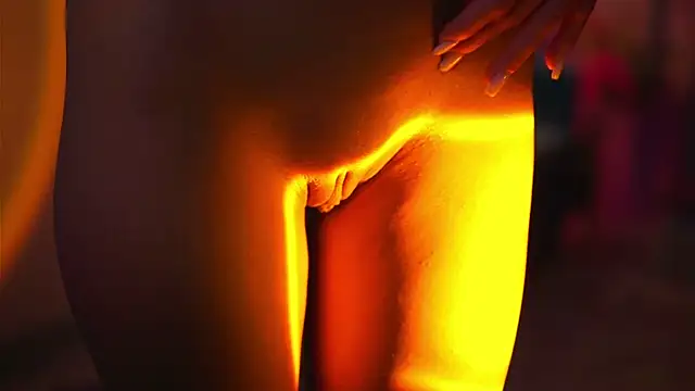 Snapshot of TheAyana chatting on March 6, 2:09 am TheAyana online show from March 6, 2:09 am