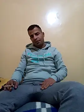 Bisex activ19 online show from December 10, 8:38 pm