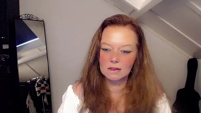 roxanna24 online show from March 15, 4:02 pm