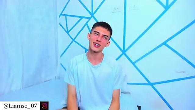 liam scott77 online show from December 22, 2:30 am