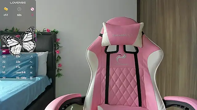 sara maisa online show from March 10, 9:07 pm