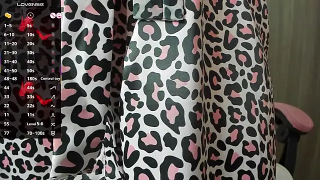 sara maisa online show from March 19, 1:10 am