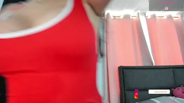 sara maisa online show from October 21, 8:09 pm