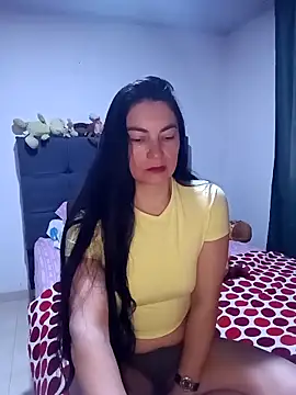 Snapshot of renata_hot1 chatting on September 18, 11:18 pm renata hot1 online show from September 18, 11:18 pm