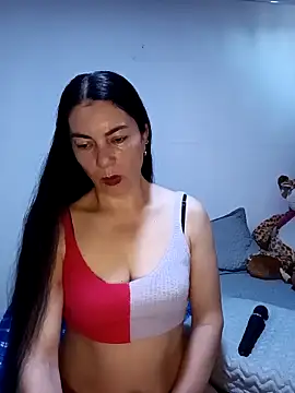 renata hot1 online show from February 27, 8:31 pm