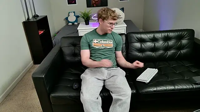 BlueEyedTallGuy94 online show from January 18, 9:07 pm