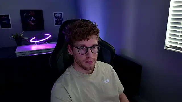 BlueEyedTallGuy94 online show from February 1, 9:57 pm