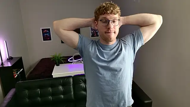 BlueEyedTallGuy94 online show from March 7, 10:40 pm