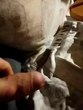 Grig1982 online show from February 21, 7:26 pm