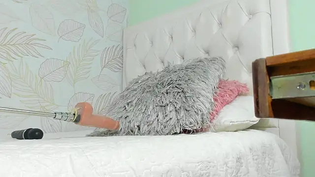 TianaReedd online show from January 15, 7:12 pm