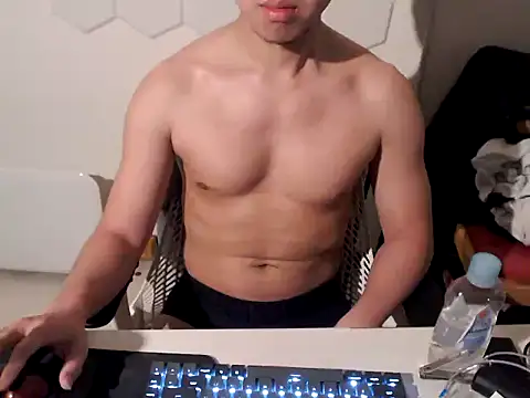 Snapshot of TheDarkPrix chatting on December 3, 5:00 pm TheDarkPrix online show from December 3, 5:00 pm