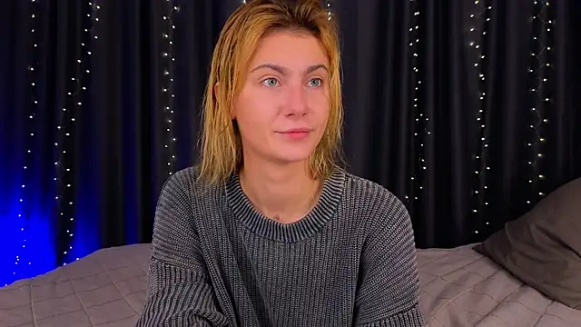 tomorrows day online show from April 5, 9:45 pm