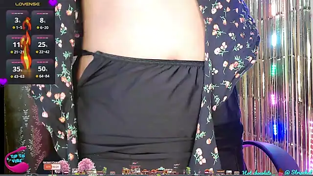 Hot chocolate   online show from December 15, 9:20 pm