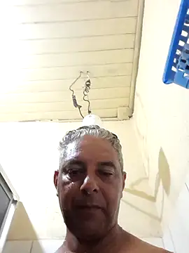 Snapshot of gordonunes chatting on March 15, 1:00 am gordonunes online show from March 15, 1:00 am