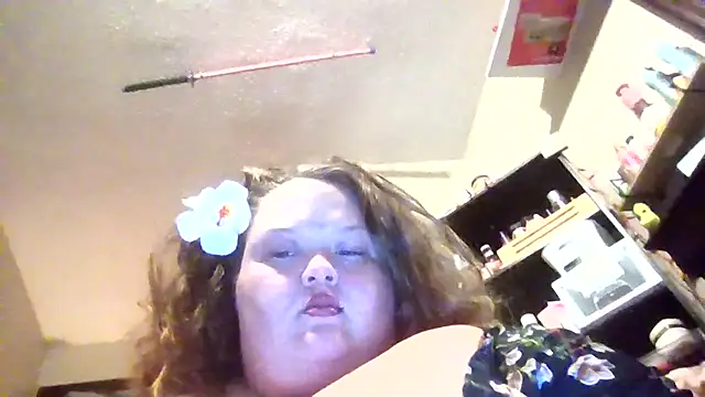 Snapshot of _GodessIsabella_97 chatting on July 24, 6:55 am GodessIsabella 97 online show from July 24, 6:55 am