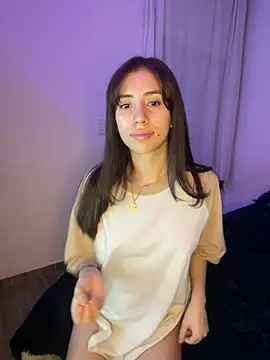 Snapshot of Catyloves chatting on January 10, 4:01 am Catyloves online show from January 10, 4:01 am