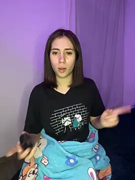 Snapshot of Catyloves chatting on January 31, 4:25 am Catyloves online show from January 31, 4:25 am