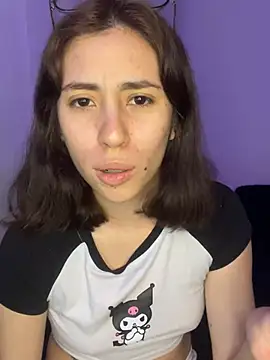 Snapshot of Catyloves chatting on February 6, 7:35 am Catyloves online show from February 6, 7:35 am