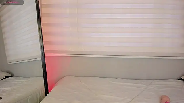 Snapshot of Catyloves chatting on September 23, 9:07 pm Catyloves online show from September 23, 9:07 pm