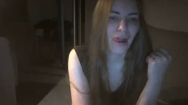 AnnaDiamond1 online show from November 10, 11:15 pm