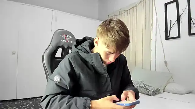 miguel hz online show from March 7, 8:44 pm