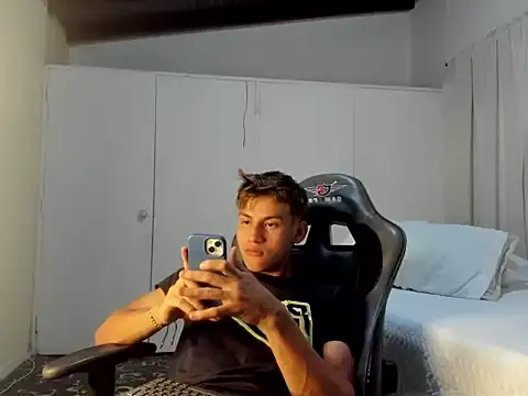 miguel hz online show from March 11, 8:53 pm