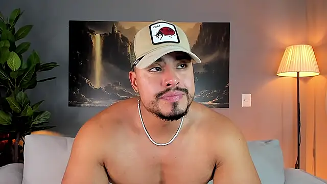 ApoloMakris online show from April 10, 9:08 pm