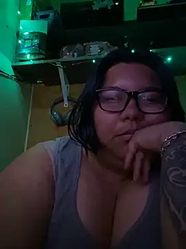 Snapshot of PhatBabie24_ chatting on April 8, 7:41 am PhatBabie24 online show from April 8, 7:41 am