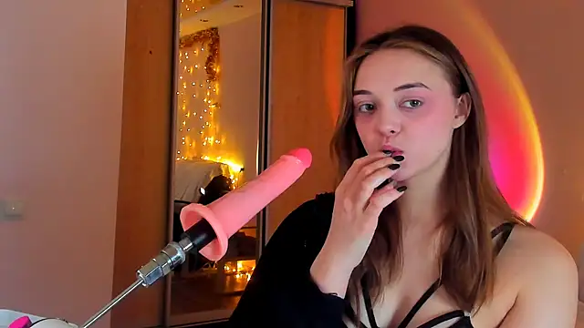 Snapshot of May_Flower chatting on January 19, 3:10 pm May Flower online show from January 19, 3:10 pm