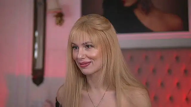 AdelineKing online show from January 26, 12:11 pm