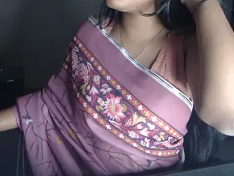 DevilErin online show from December 17, 9:10 pm