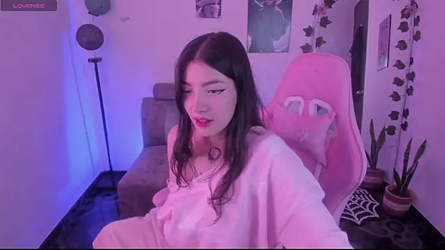 cami mila9 online show from September 20, 8:10 pm