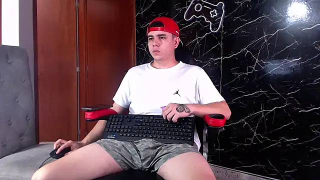 Snapshot of maty_hardx chatting on March 21, 6:40 pm maty hardx online show from March 21, 6:40 pm