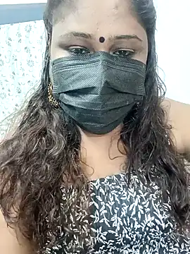 Snapshot of simran21 chatting on January 11, 2:15 pm simran21 online show from January 11, 2:15 pm