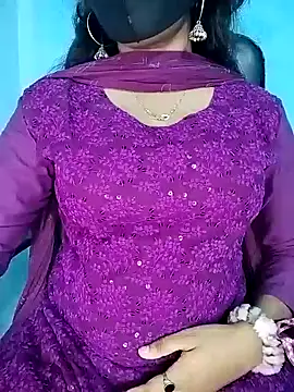 Snapshot of Sadika- chatting on December 25, 4:43 pm Sadika- online show from December 25, 4:43 pm