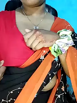 Snapshot of Sadika- chatting on January 5, 4:06 pm Sadika- online show from January 5, 4:06 pm