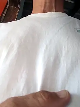 Snapshot of Sunnyboy7897 chatting on March 8, 3:32 am Sunnyboy7897 online show from March 8, 3:32 am