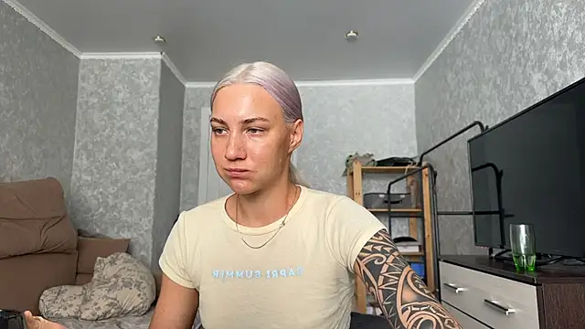 AnneBall online show from March 1, 7:54 am