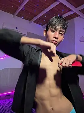 Mauuu18 online show from November 15, 3:26 am