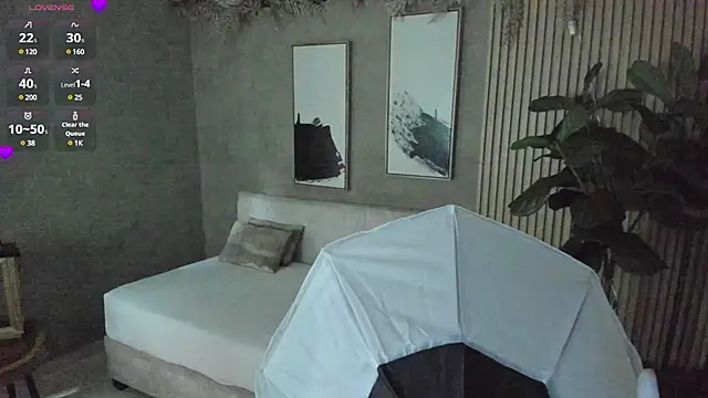 nina soul online show from December 9, 1:02 pm