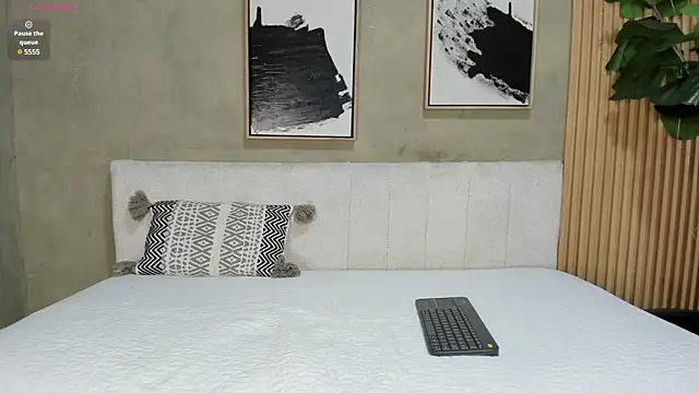 nina soul online show from December 14, 12:12 pm