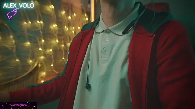 Snapshot of alex-volo chatting on January 5, 12:20 am alex-volo online show from January 5, 12:20 am