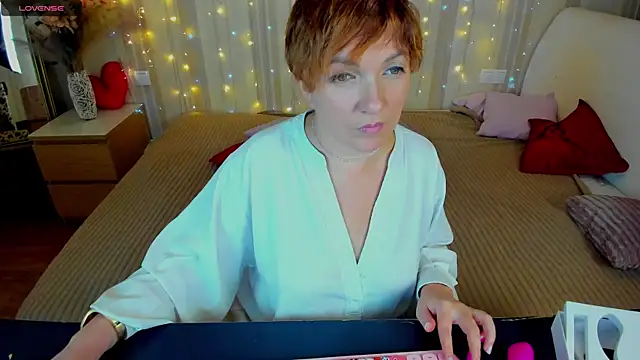 Katherine Fox online show from January 11, 11:12 am