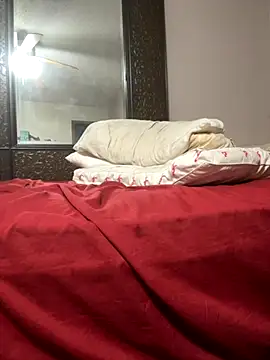 SmokingSloth online show from December 3, 9:35 pm