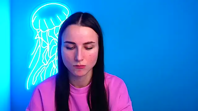 Eva Janee online show from December 10, 3:44 pm