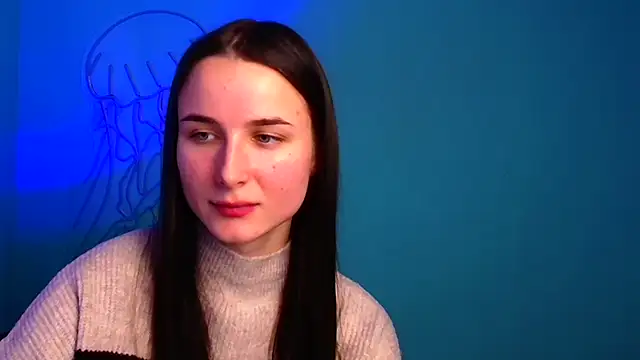 Eva Janee online show from January 6, 3:40 pm