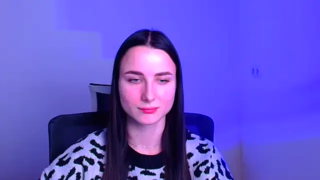 Eva Janee online show from January 21, 4:05 pm