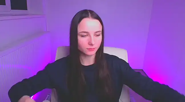 Eva Janee online show from February 4, 6:46 am