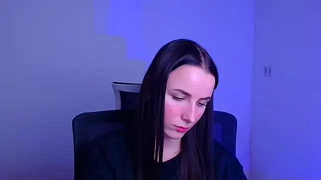 Eva Janee online show from February 12, 3:16 pm